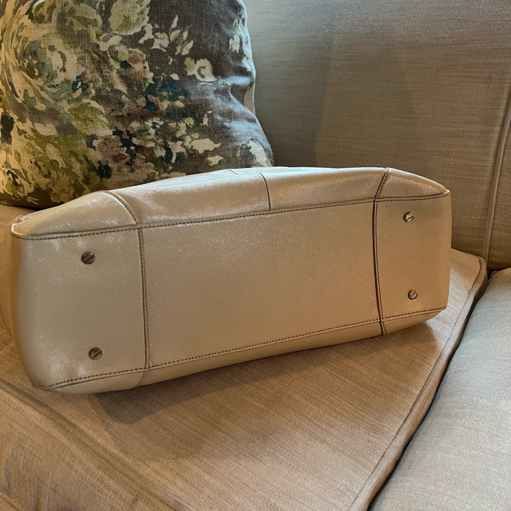 Tory Burch Purse - Picture 7 of 12